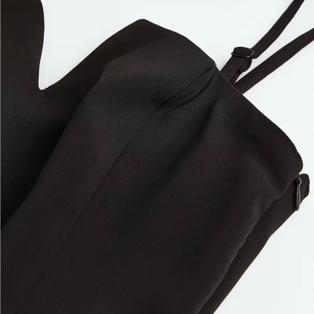 H&M NWT Black Jumpsuit - Picture 3 of 6